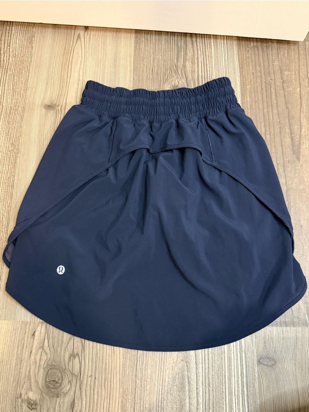 Lululemon Hotty Hot High-Rise Skirt - Picture 4 of 4